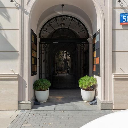 Residence On Wspolna Str. Apartment Warsaw By Renters Esterno foto